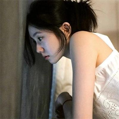 在无人处跳舞 封面